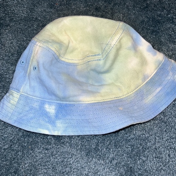 Sportsman Tie die bucket hat, only worn once. - Picture 2 of 3